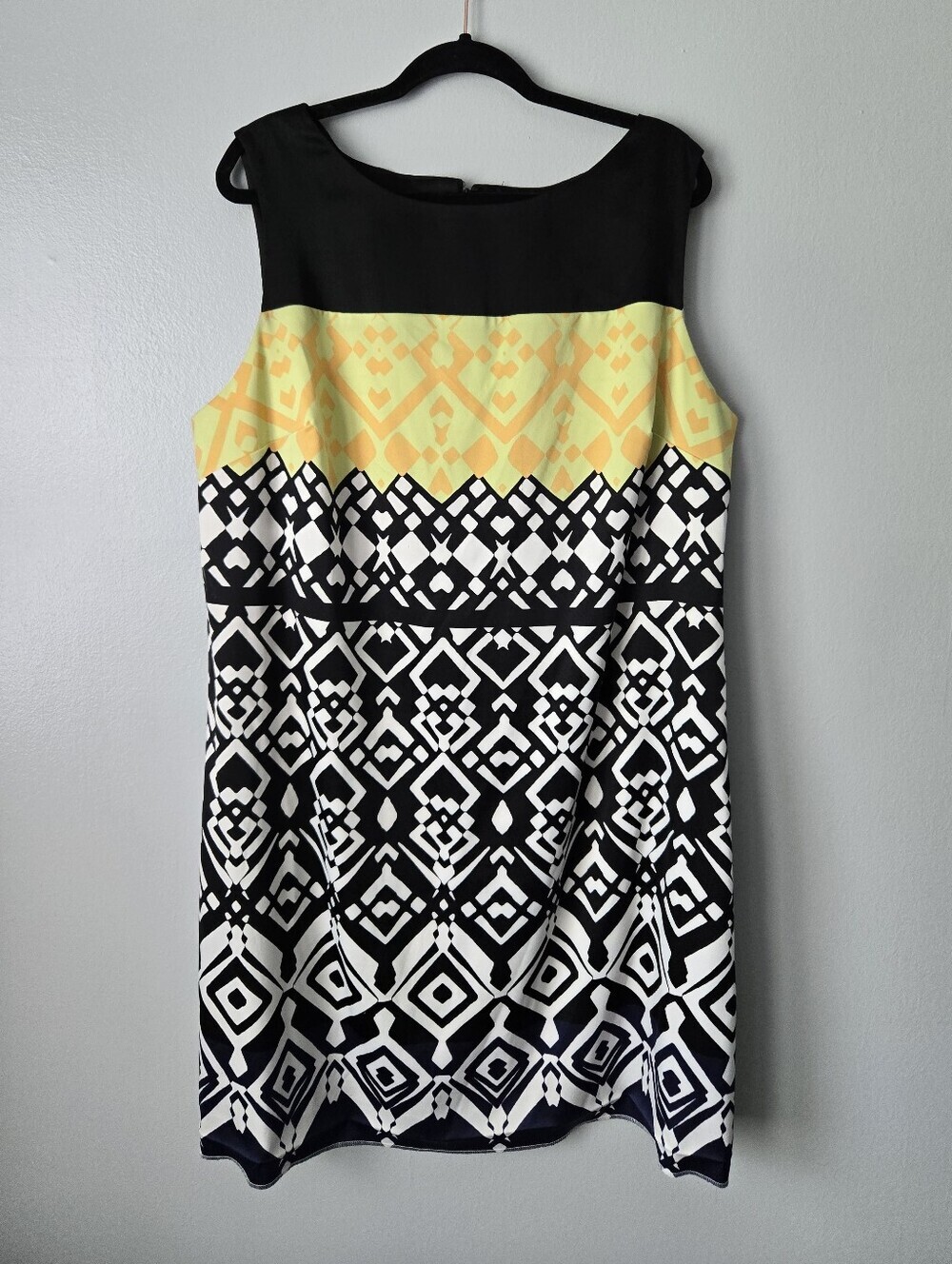 Lux II by Cato Geometric Shift Dress Black Yellow Ikat Print Sleeveless 18W